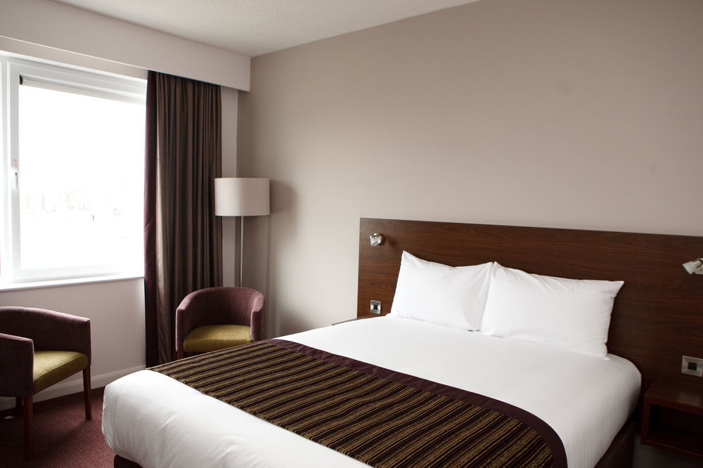 Leonardo Hotel London Croydon - Formerly Jurys Inn Bagian luar foto